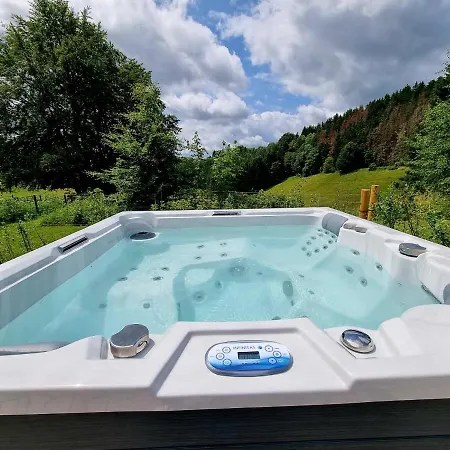 Chalet Asten-chalets *